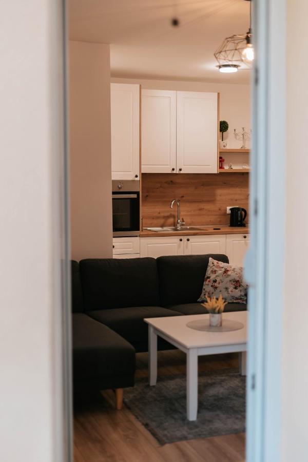 Bell Tower Apartment Mostar Bagian luar foto