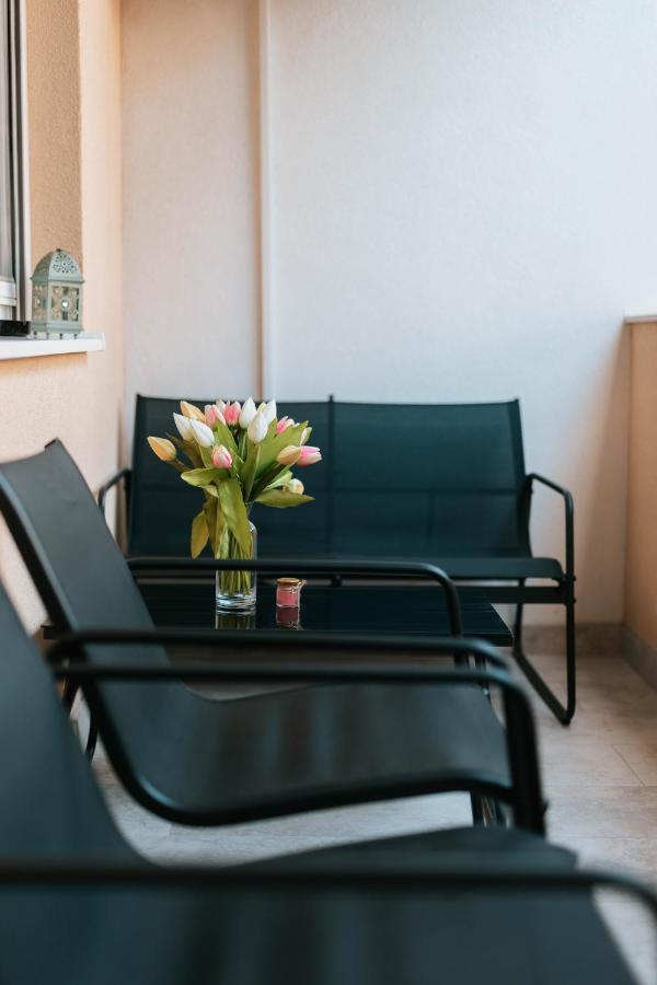 Bell Tower Apartment Mostar Bagian luar foto