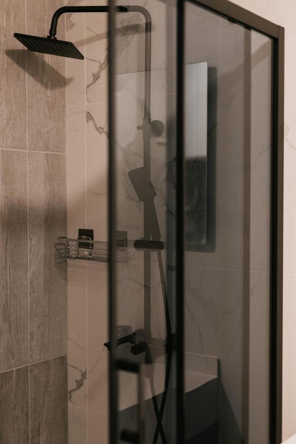 Bell Tower Apartment Mostar Bagian luar foto