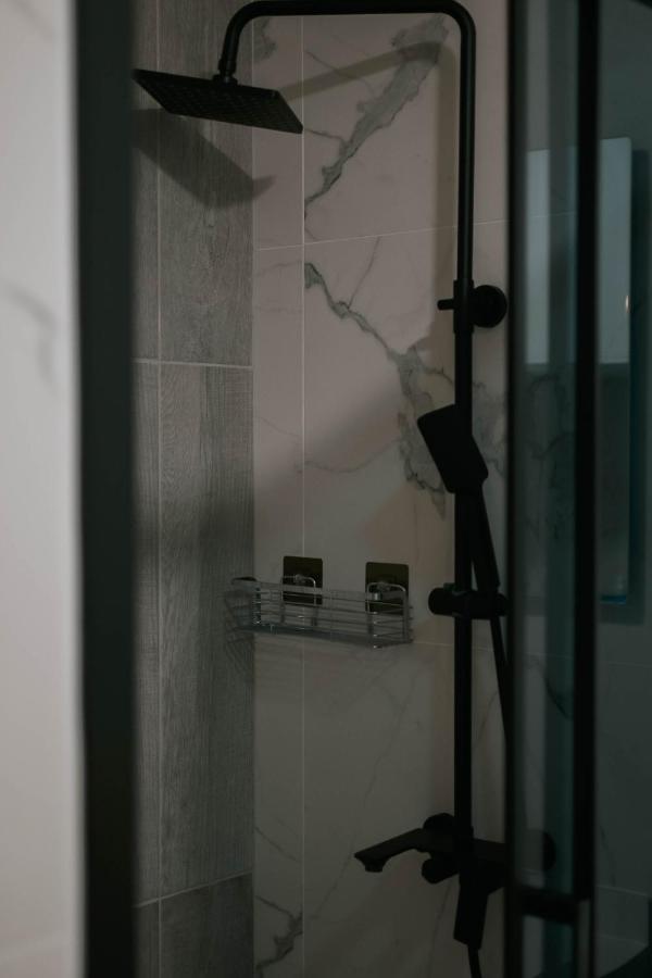 Bell Tower Apartment Mostar Bagian luar foto